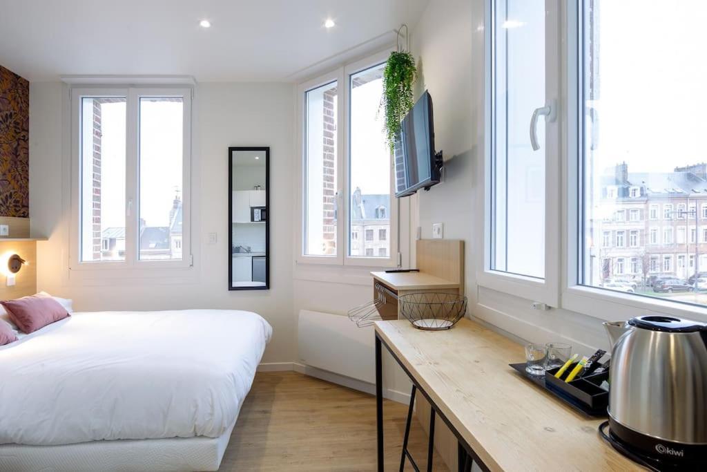 Appartement 4 Proche De La Gare Et Du Centre *